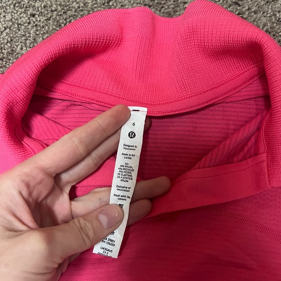 Lululemon top - Picture 2 of 3